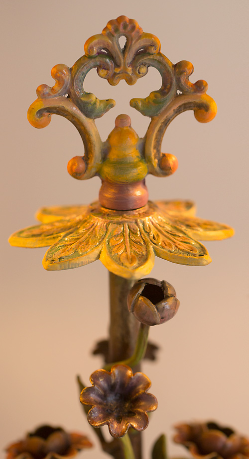 finial detail