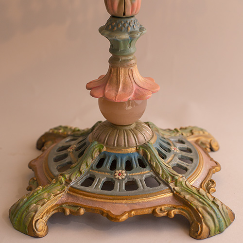 lamp base detail