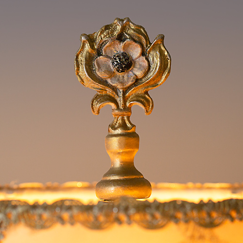 finial detail