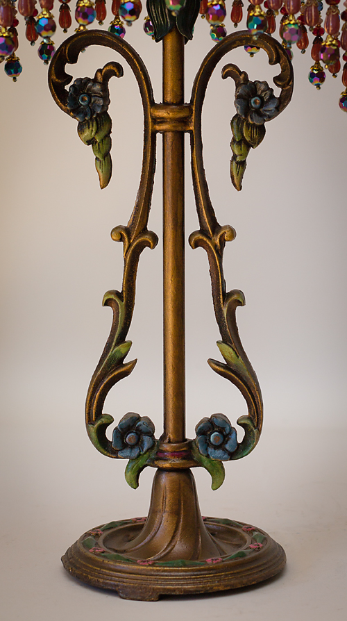 lamp base detail